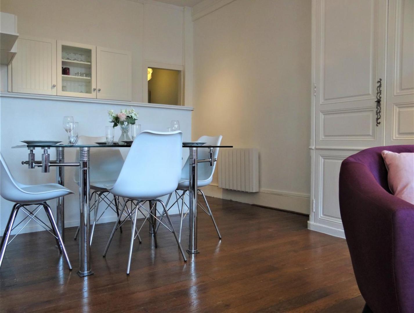 Le Cardinal Apartment Chartres Ngoại thất bức ảnh